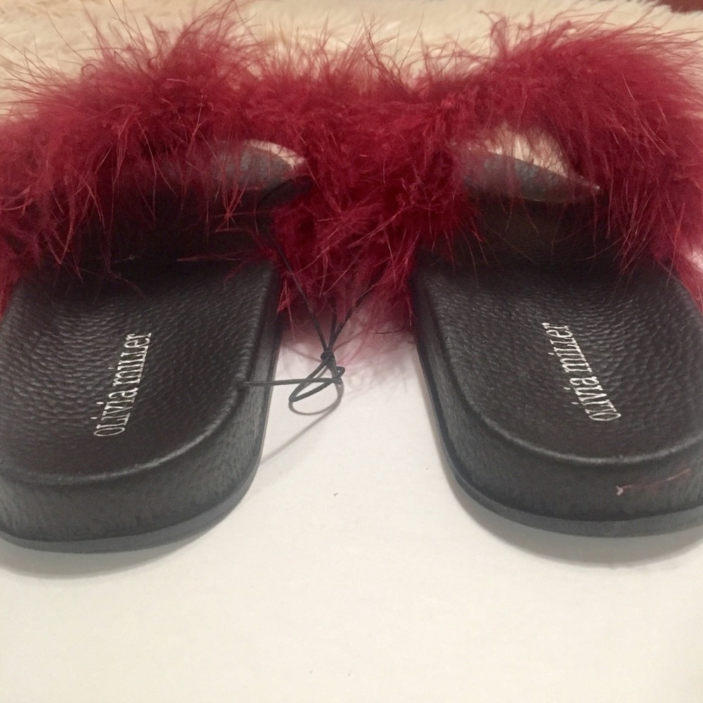 Olivia Miller Marabou Feather Slide on Sandals - Picture 4 of 7